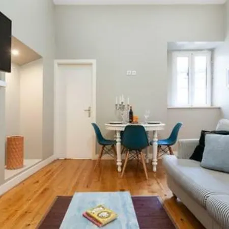 Historic Sao Jorge Castle - En/de/es/pt Apartment Lissabon